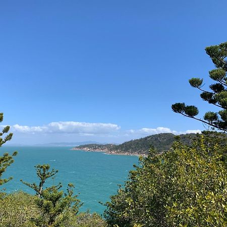 Shambhala Retreat Magnetic Island Cottages Nelly Bay ภายนอก รูปภาพ