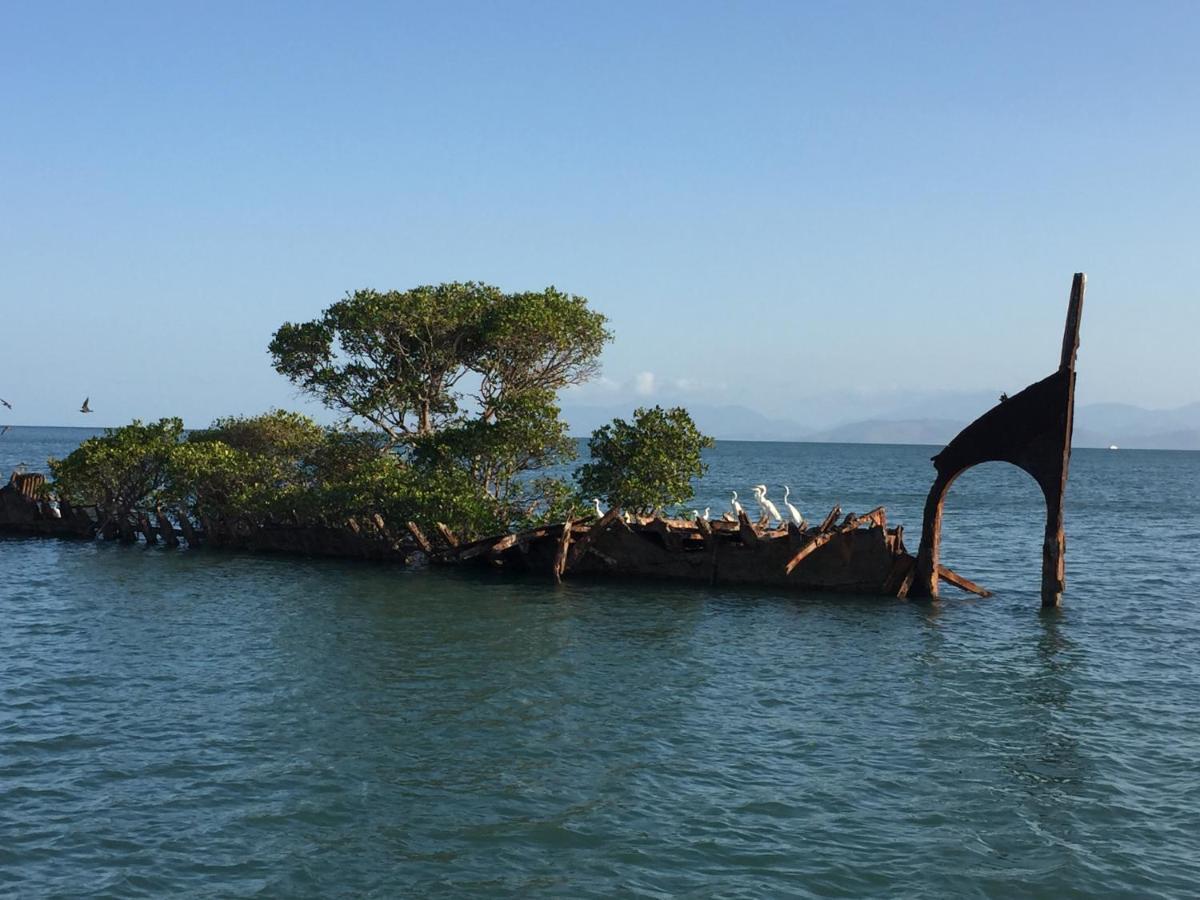 Shambhala Retreat Magnetic Island Cottages Nelly Bay ภายนอก รูปภาพ